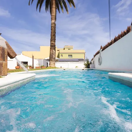 Eden Sagitta Beta Retreat Holiday home