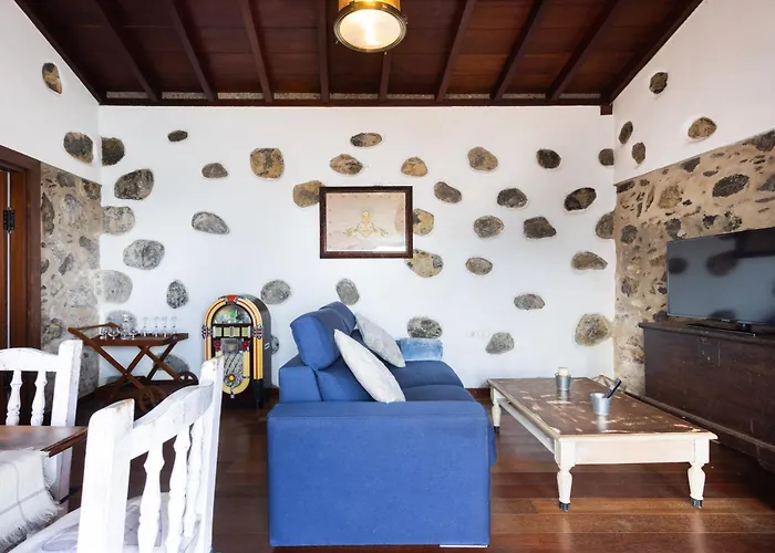 Eden Sagitta Beta Retreat Holiday home